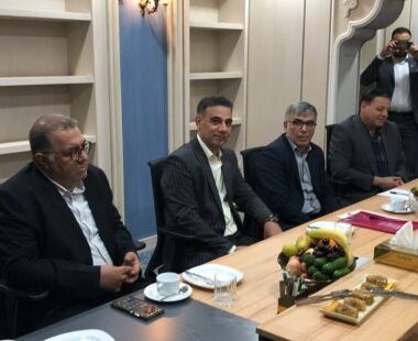 بررسی شرایط اصفهان برای میزبانی از تیم ملی با حضور امیر قلعه نویی