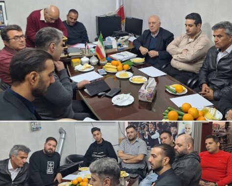 سومین جلسه داخلی سرگروه های همیار هوادار در دفتر مرکزی جمعیت حامیان