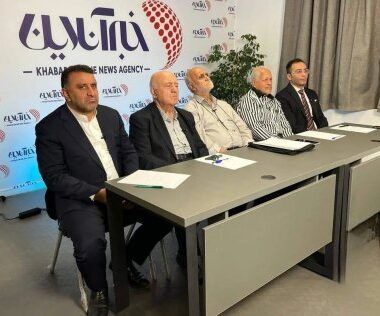 بحث و همفکری برای مقابله با فساد و ریشه آن در فوتبال